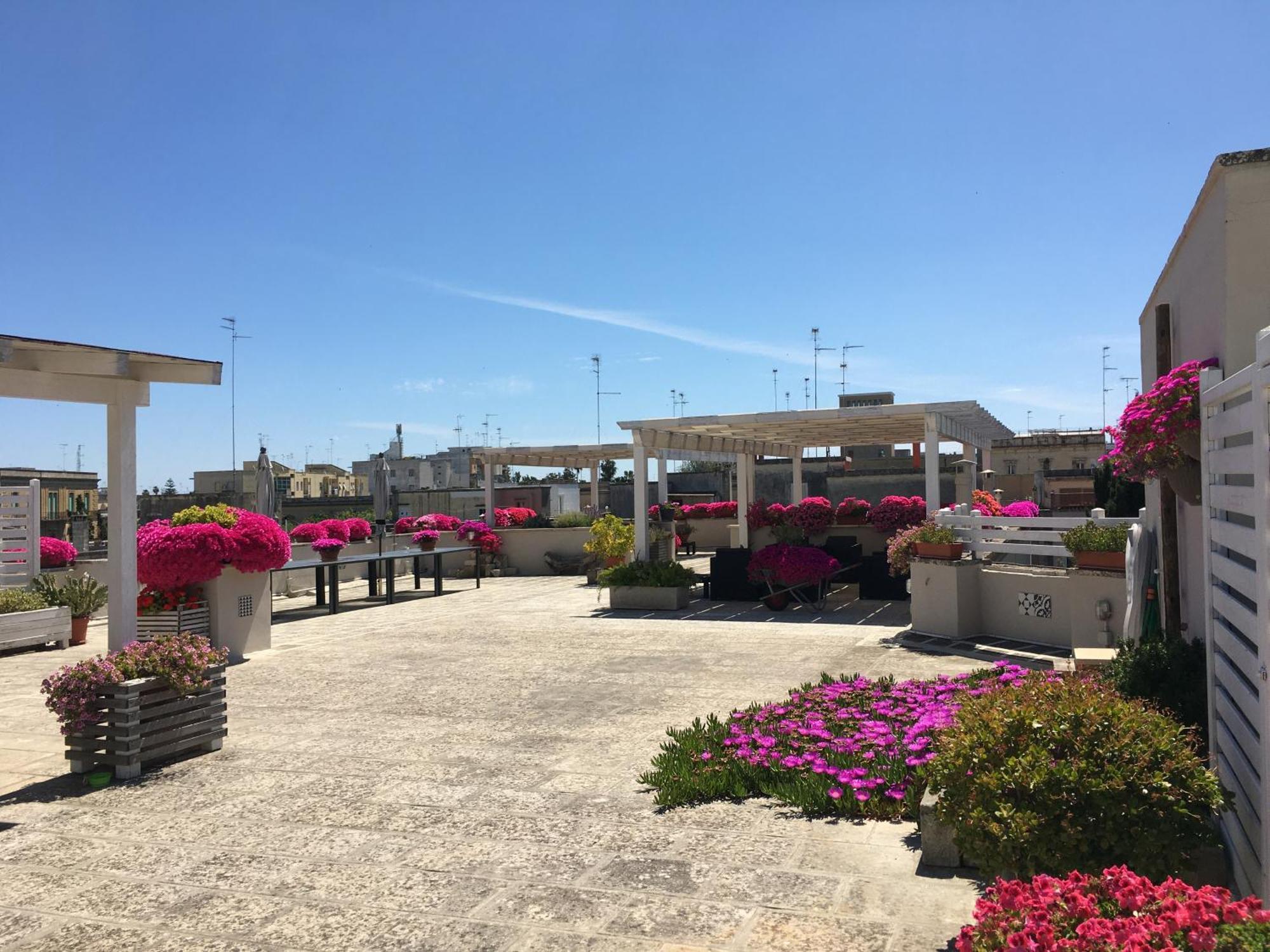 Palazzo Bignami Bed & Breakfast Lecce Exterior foto
