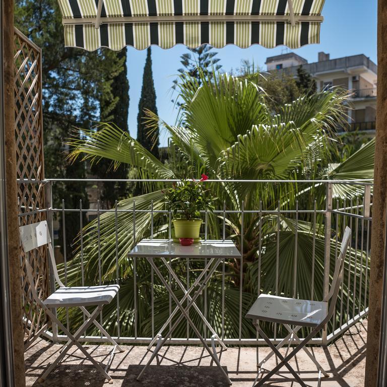 Palazzo Bignami Bed & Breakfast Lecce Exterior foto