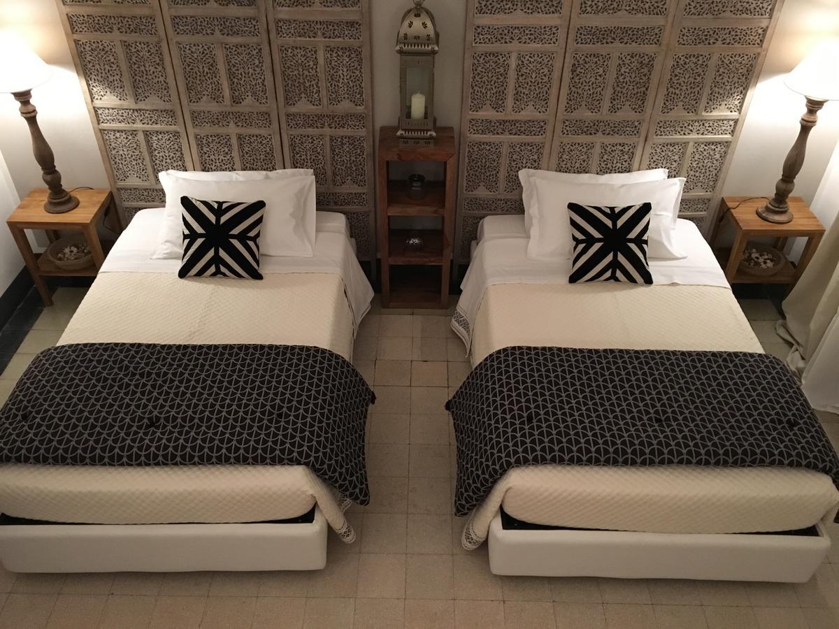 Palazzo Bignami Bed & Breakfast Lecce Exterior foto