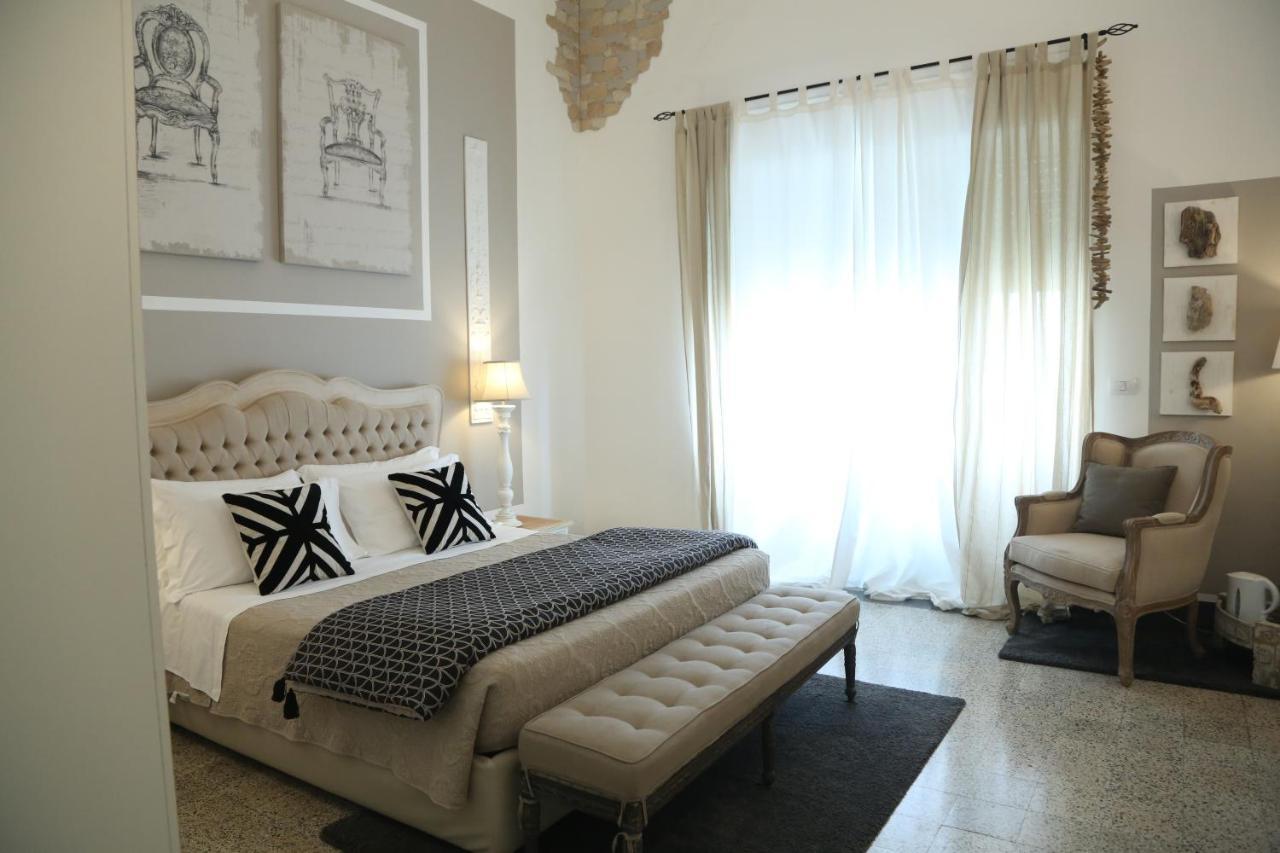 Palazzo Bignami Bed & Breakfast Lecce Exterior foto
