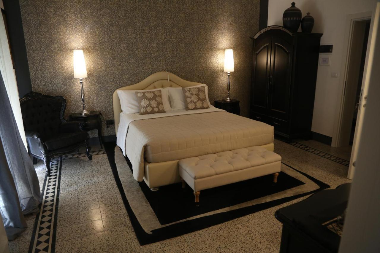 Palazzo Bignami Bed & Breakfast Lecce Exterior foto