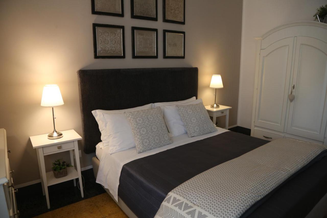 Palazzo Bignami Bed & Breakfast Lecce Exterior foto