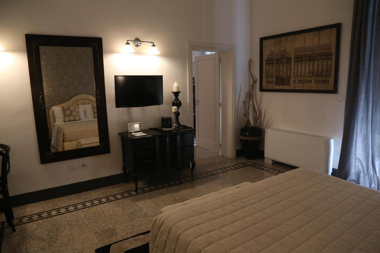 Palazzo Bignami Bed & Breakfast Lecce Exterior foto